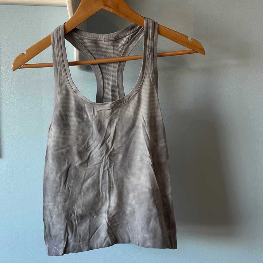 lululemon athletica gray tie dyed swiftly tech race length Tank Top size 6